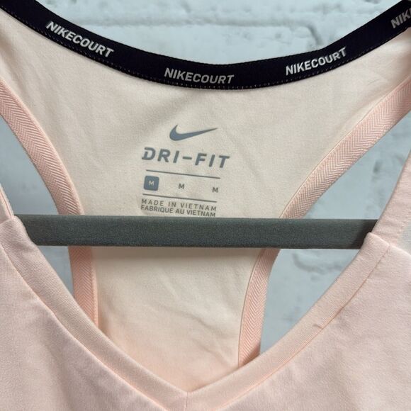 Nike Light Peach Athletic Tank Top - Sleeveless Dri Fit - Never Worn - Medium - Picture 2 of 3